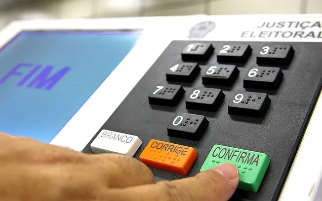 Auditabilidade e Modelos Black-Box: O Brasil e a Votação Eletrônica